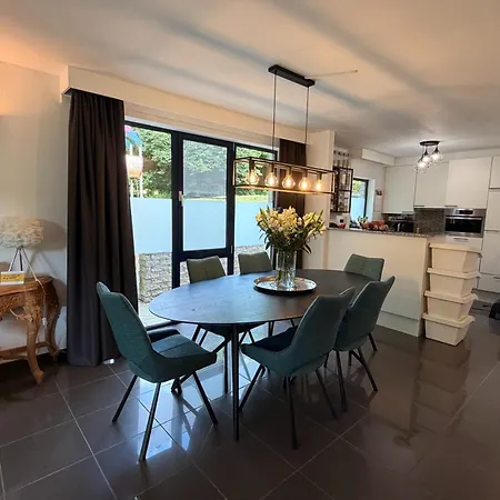 Apartment Cocoon *